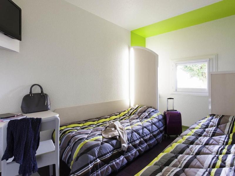 Hotelf1 Villeneuve Loubet Buitenkant foto